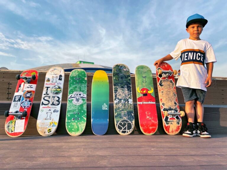 Read more about the article Как за три года стать известным скейтбордистом и набрать на этом тысячу подписчиков – история семилетнего Паши